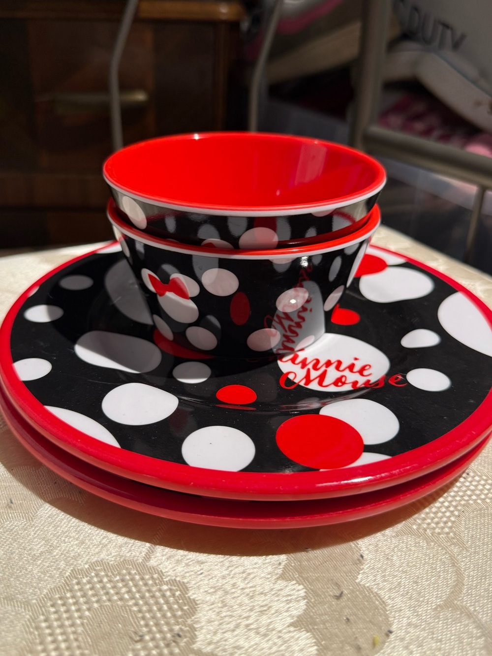 Disney’s Minnie Mouse Red & Black Polka Dot Dinnerware Set